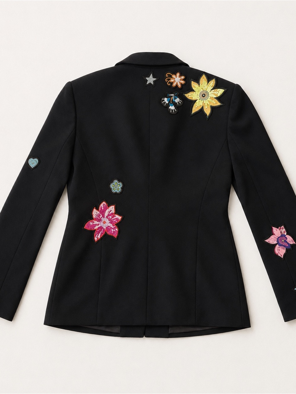 cinq a sept Black Embroidered Floral Blazer - Picture 2 of 7